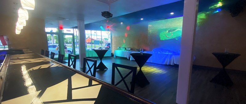 Sky-Cafe-1